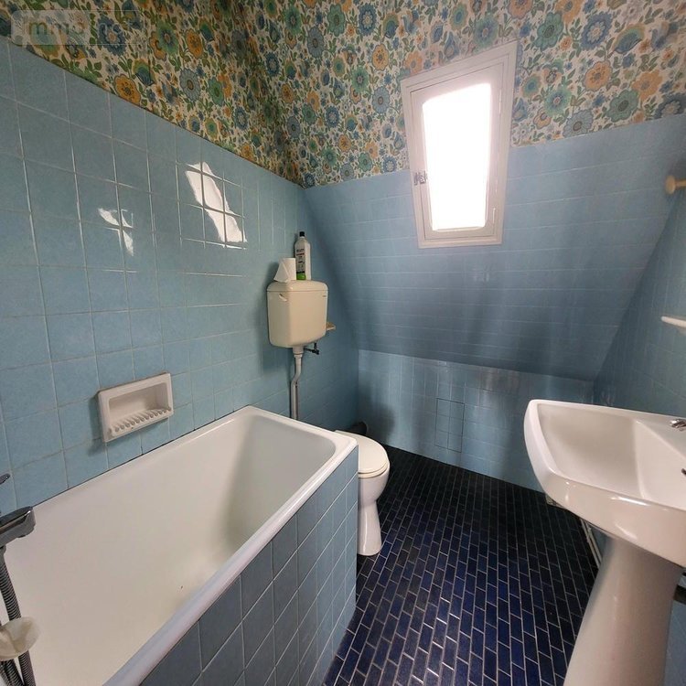 Maison a vendre Châteauneuf-du-Faou 29520 Finistère 162 m2 8 pièces 153700 euros