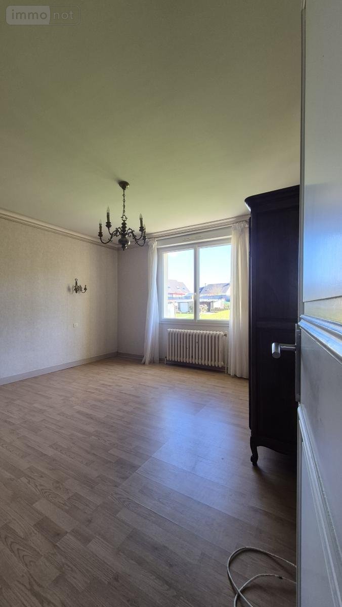 Maison a vendre Lampaul-Guimiliau 29400 Finistère 114 m2 6 pièces 167200 euros