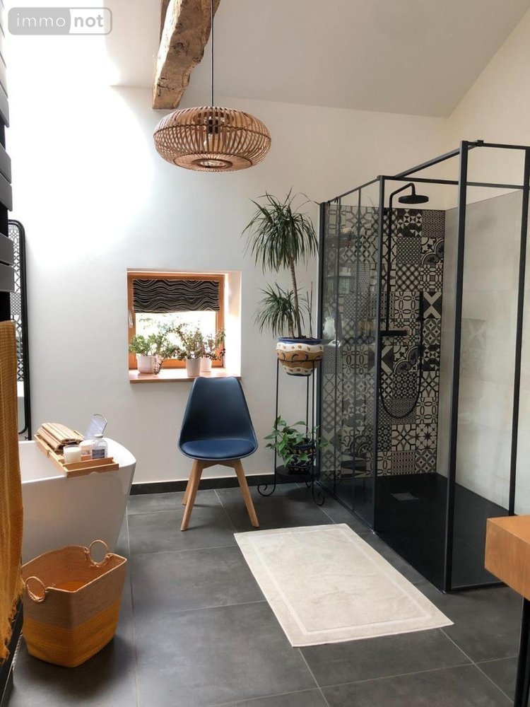Maison a vendre Châteaugiron 35410 Ille-et-Vilaine 329 m2 10 pièces 693000 euros