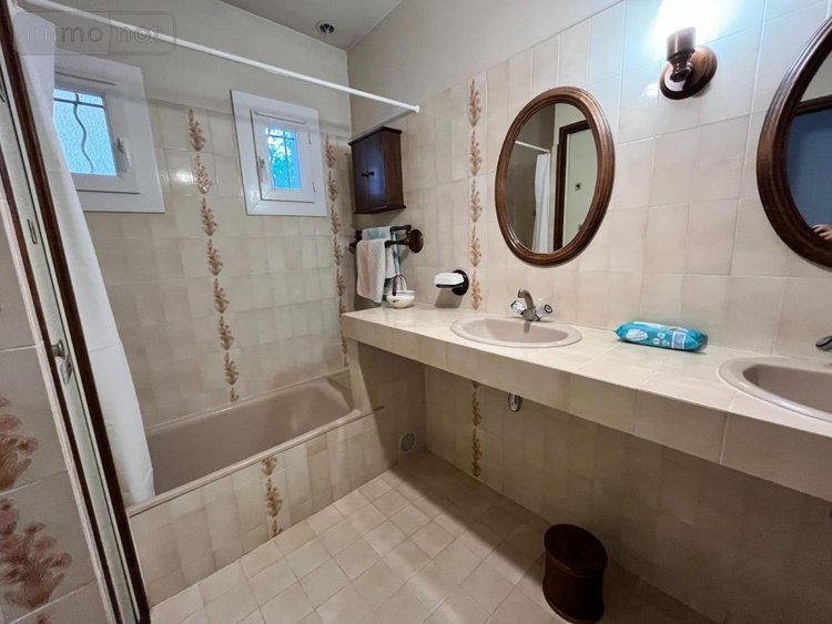 Maison a vendre Forcalquier 04300 Alpes-de-Haute-Provence 113 m2 5 pièces 366000 euros