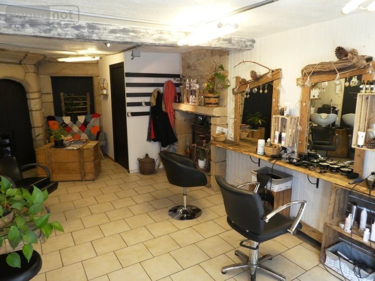 Fonds et murs commerciaux a vendre Guémené-sur-Scorff 56160 Morbihan 50 m2  44770 euros