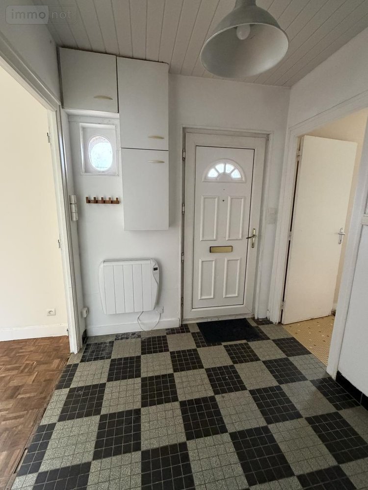 Location maison Pleyber-Christ 29410 Finistère 82 m2 5 pièces 750 euros