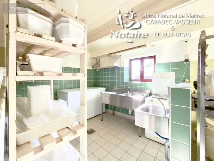 Fonds et murs commerciaux a vendre Commana 29450 Finistère 425 m2  179100 euros
