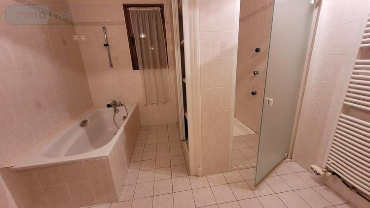 Maison a vendre Solesmes 72300 Sarthe 261 m2 7 pièces 239200 euros