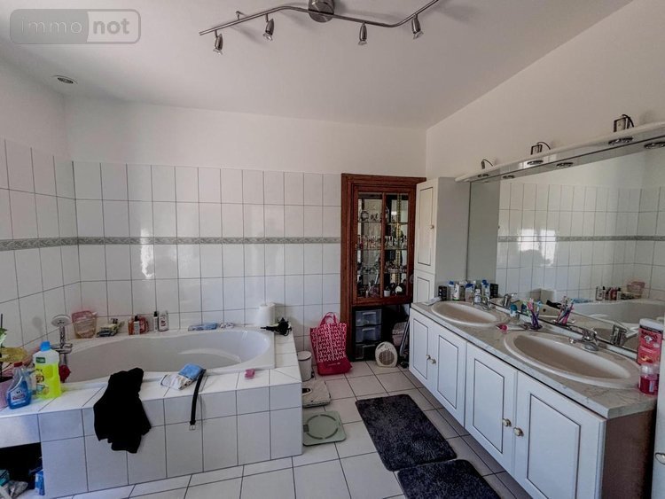 Maison a vendre Saint-Junien 87200 Haute-Vienne 160 m2 5 pièces 260000 euros