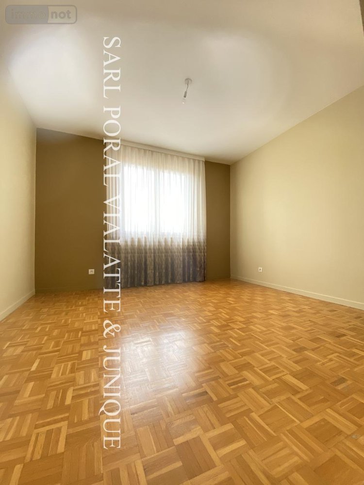 Location appartement Ambérieu-en-Bugey 01500 Ain 125 m2 4 pièces 1256 euros