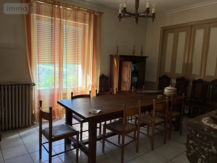 Maison a vendre Saint-Victor-et-Melvieu 12400 Aveyron 361 m2 10 pièces 120000 euros