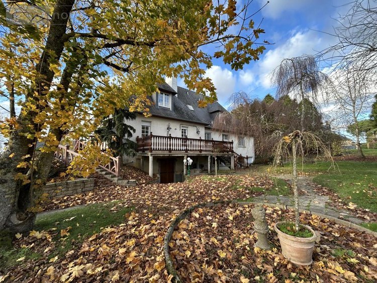 Maison a vendre Corps-Nuds 35150 Ille-et-Vilaine 317 m2 11 pièces 468630 euros