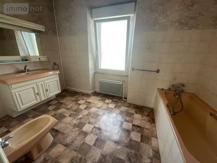 Appartement a vendre Paimpol 22500 Côtes-d'Armor 76 m2 3 pièces 169875 euros