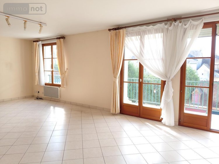 Appartement a vendre Mamers 72600 Sarthe 70 m2 2 pièces 96300 euros