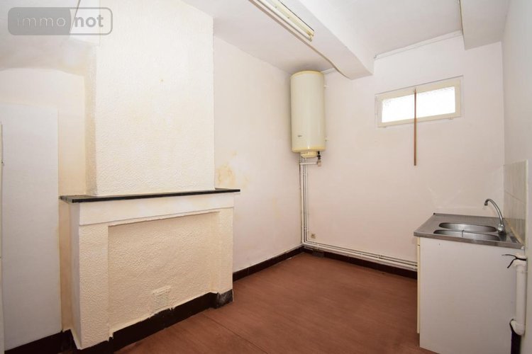 Immeuble a vendre Cambrai 59400 Nord 150 m2  142400 euros