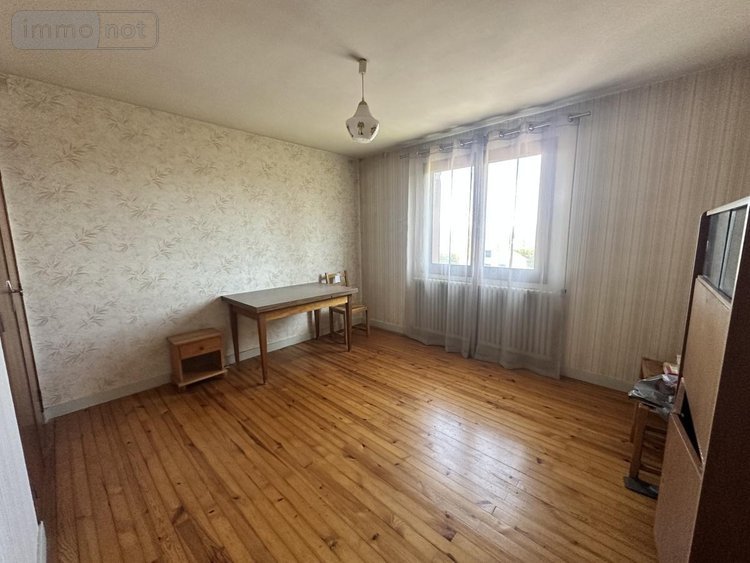 Maison a vendre Saint-Flour 15100 Cantal 127 m2  164300 euros