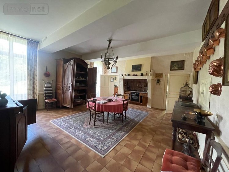 Maison a vendre Val d'Erdre-Auxence 49370 Maine-et-Loire 585 m2 14 pièces 859360 euros