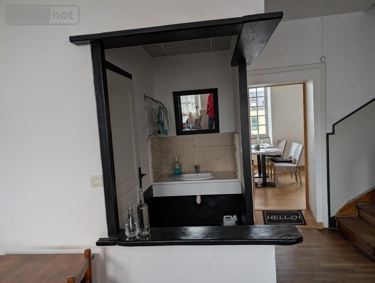 Fonds et murs commerciaux a vendre Lanvollon 22290 Côtes-d'Armor 220 m2  148500 euros