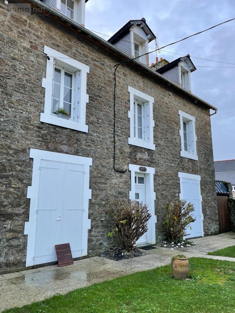 Location appartement Saint-Malo 35400 Ille-et-Vilaine 30 m2 2 pièces 633 euros