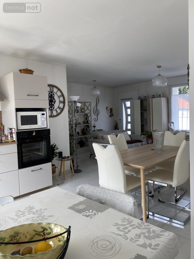 Maison a vendre Les Achards 85150 Vendée 84 m2 4 pièces 299900 euros