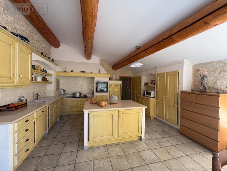 Maison a vendre Simiane-la-Rotonde 04150 Alpes-de-Haute-Provence 247 m2 7 pièces 730400 euros