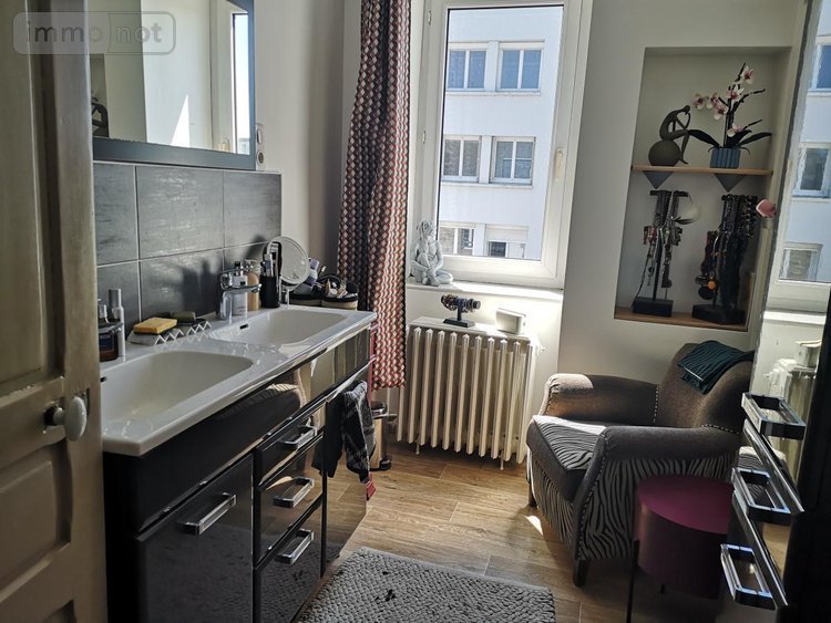 Maison a vendre Guingamp 22200 Côtes-d'Armor 240 m2 15 pièces 409500 euros