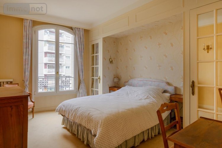 Appartement a vendre Courbevoie 92400 Hauts-de-Seine 90 m2 4 pièces 660000 euros