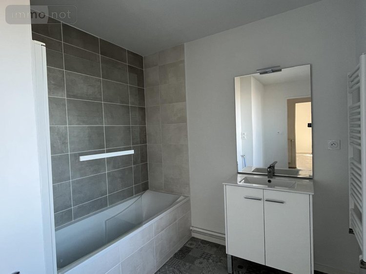 Appartement a vendre Saint-Gilles 35590 Ille-et-Vilaine 104 m2 5 pièces 352300 euros