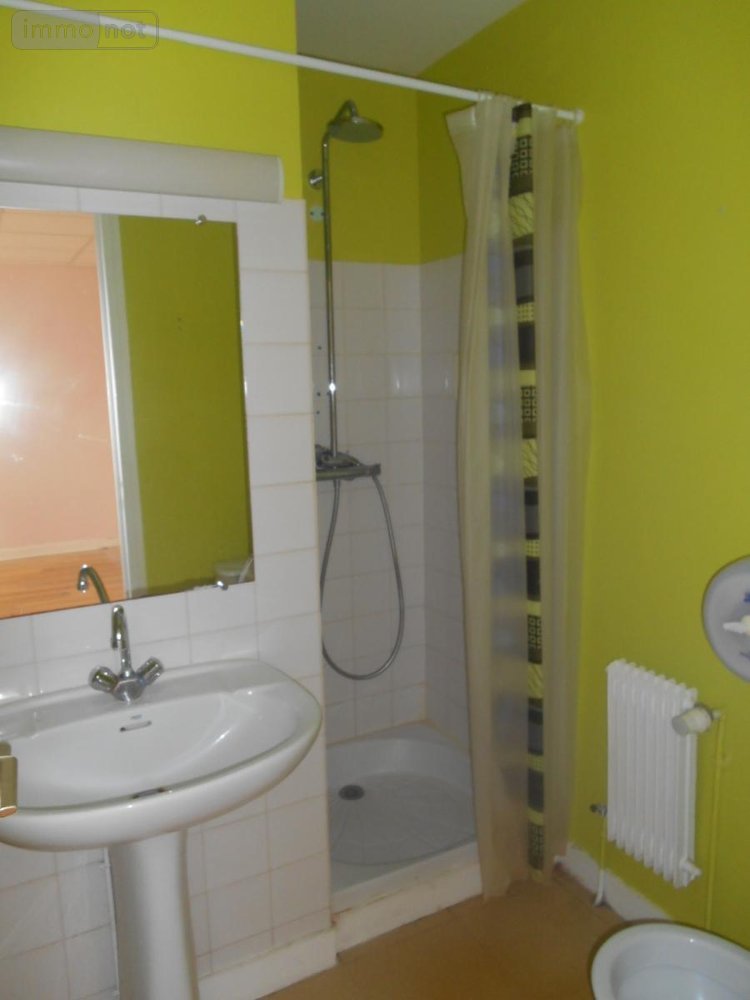 Immeuble a vendre Saint-Pol-de-Léon 29250 Finistère 587 m2  417000 euros