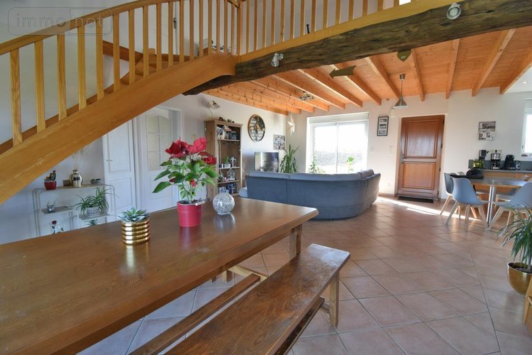 Maison a vendre Ombrée d'Anjou 49420 Maine-et-Loire 176 m2 8 pièces 295000 euros