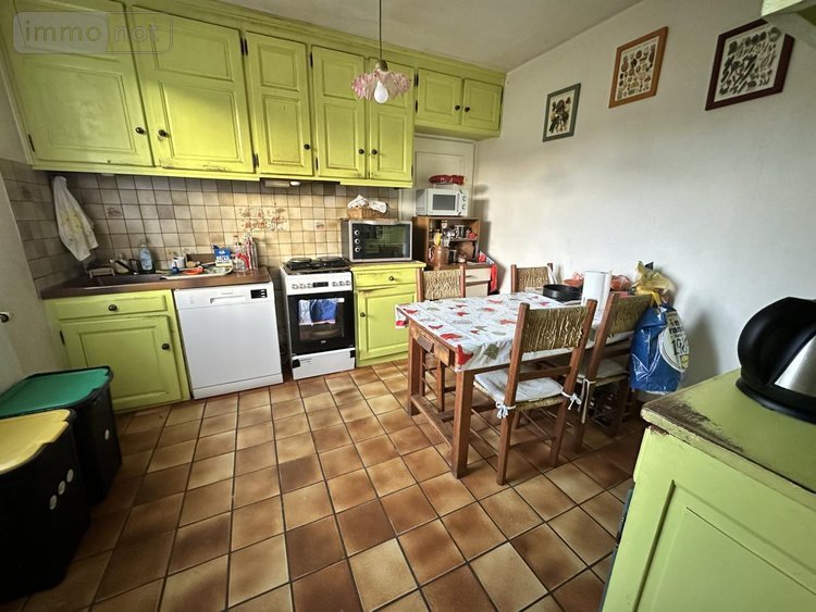 Maison a vendre Saint-Flour 15100 Cantal 130 m2  212000 euros