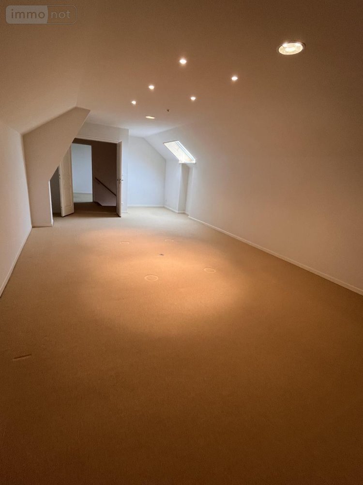 Maison a vendre Crissey 39100 Jura 212 m2  440000 euros