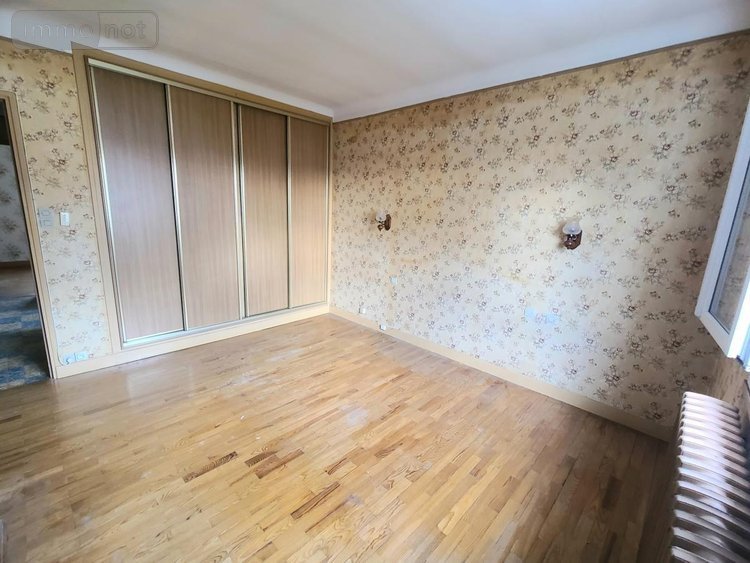 Maison a vendre Pierrelatte 26700 Drôme 177 m2  366000 euros