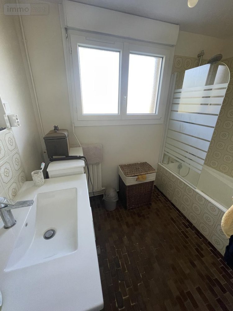 Maison a vendre Yvré-l'Évêque 72530 Sarthe 110 m2 4 pièces 262500 euros