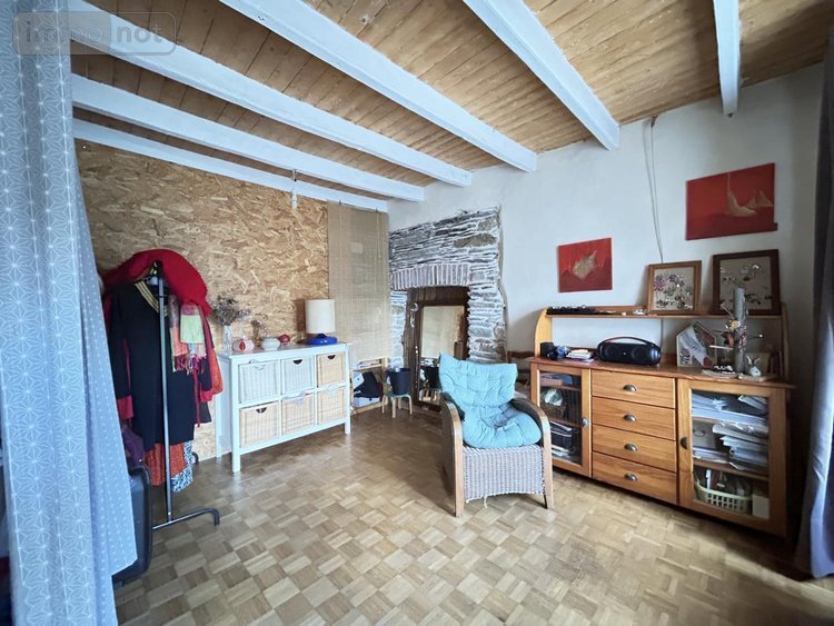 Maison a vendre Guer 56380 Morbihan 163 m2 8 pièces 230000 euros