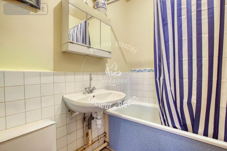 Appartement a vendre Le Chesnay-Rocquencourt 78150 Yvelines 52 m2  169600 euros
