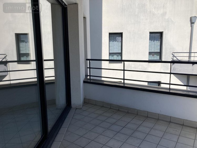 Appartement a vendre Lannion 22300 Côtes-d'Armor 75 m2 3 pièces 278320 euros