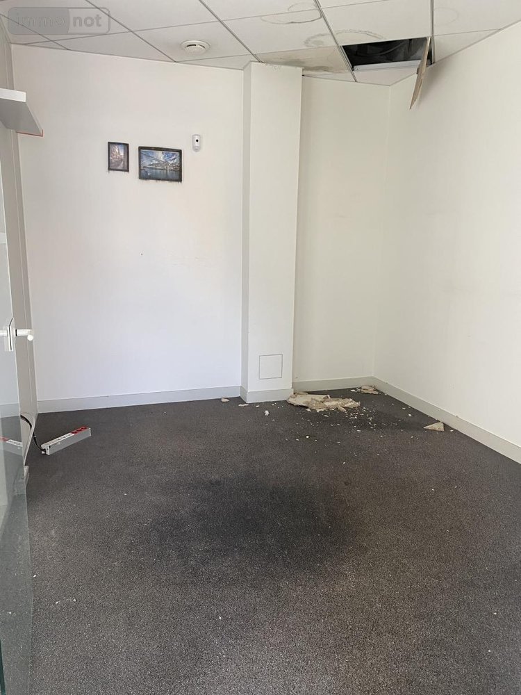 Immeuble a vendre Elbeuf 76500 Seine-Maritime 285 m2  343200 euros