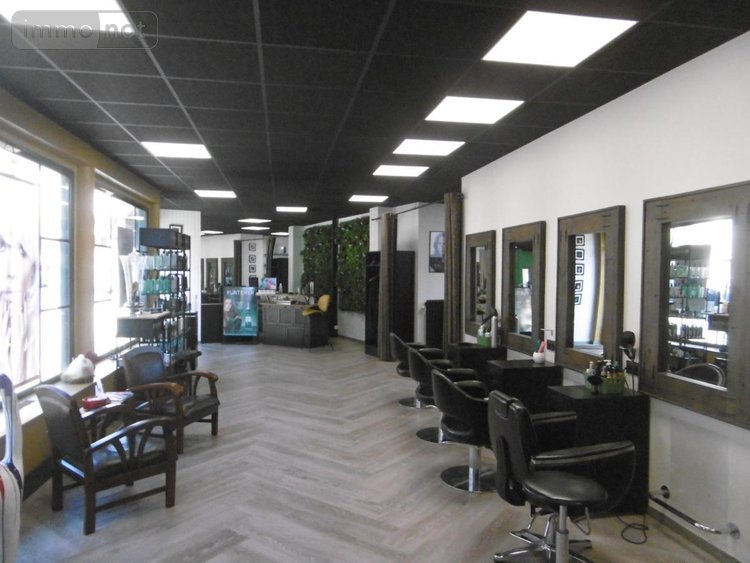 Fonds et murs commerciaux a vendre Vire-Normandie 14500 Calvados 72 m2  105930 euros
