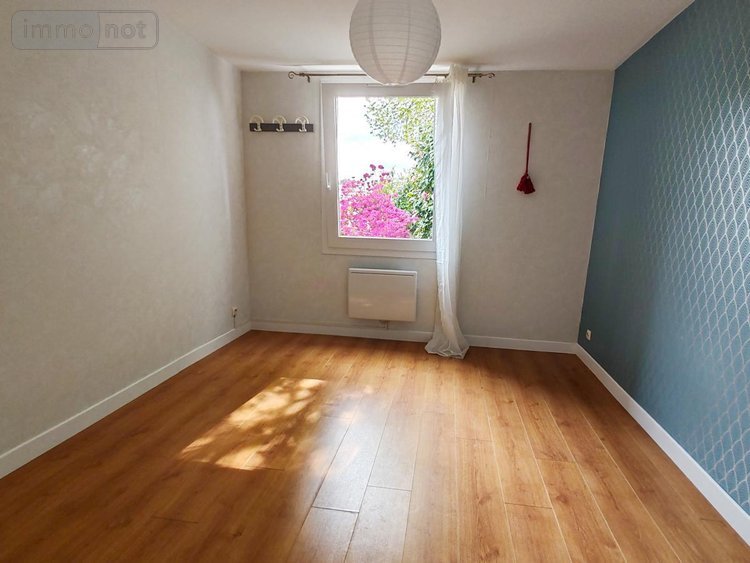 Location maison Plounéour-Ménez 29410 Finistère 62 m2 3 pièces 670 euros