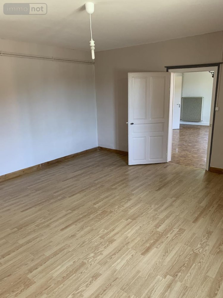 Location maison Saint-Loup 39120 Jura 85 m2 3 pièces 545 euros