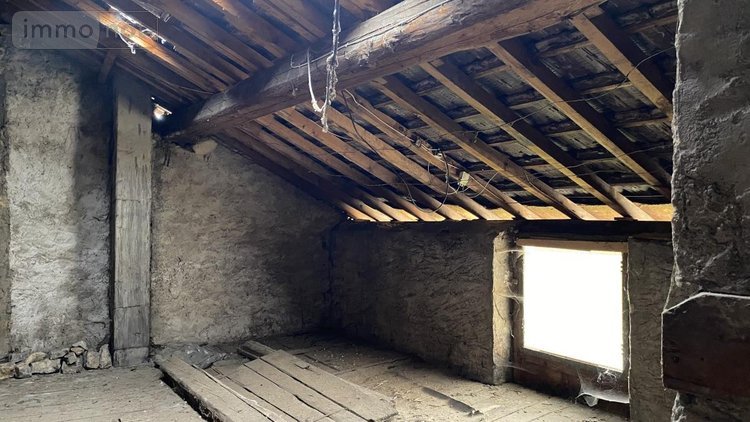 Immeuble a vendre Nantua 01130 Ain 200 m2  98000 euros