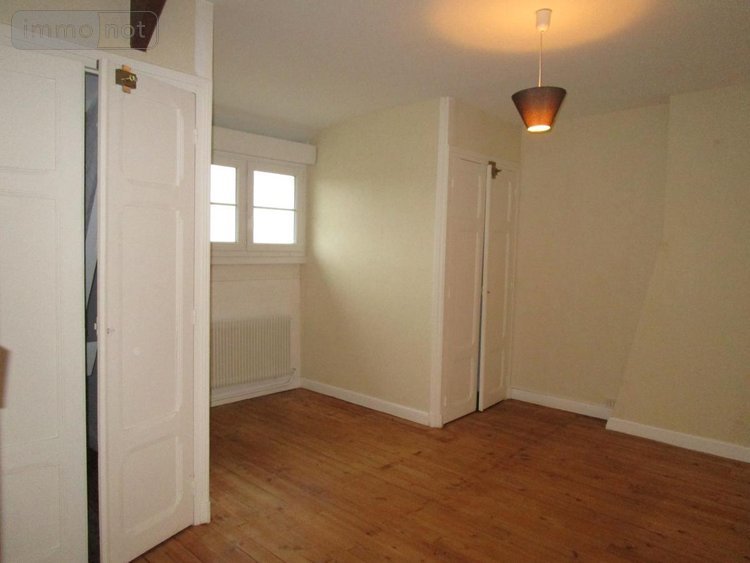 Location maison Bouzincourt 80300 Somme 202 m2  900 euros