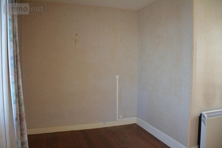 Maison a vendre Château-Gontier-sur-Mayenne 53200 Mayenne 86 m2 7 pièces 105000 euros