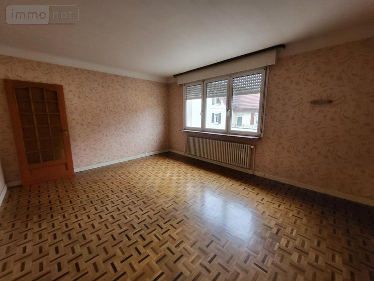 Immeuble a vendre Audincourt 25400 Doubs 381 m2  257000 euros