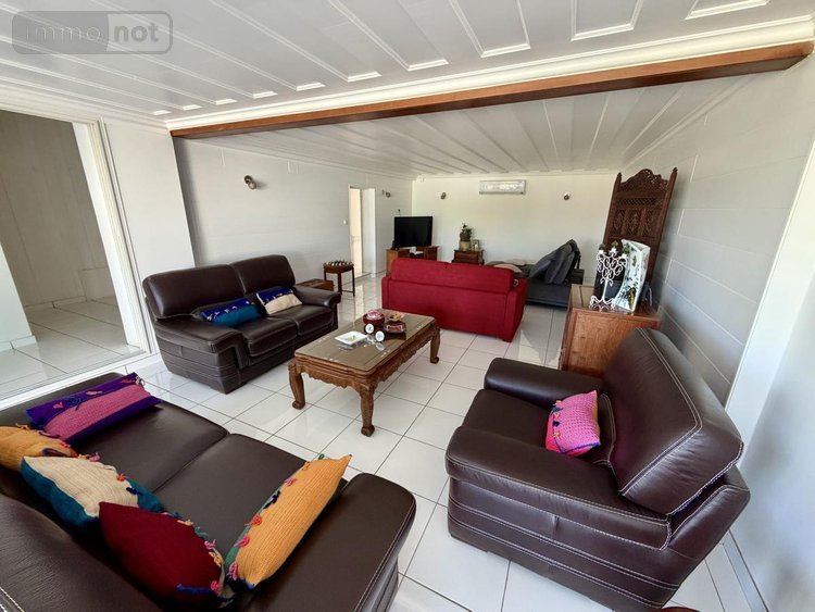 Maison a vendre Saint-Benoît 97470 Réunion 260 m2 7 pièces 356300 euros