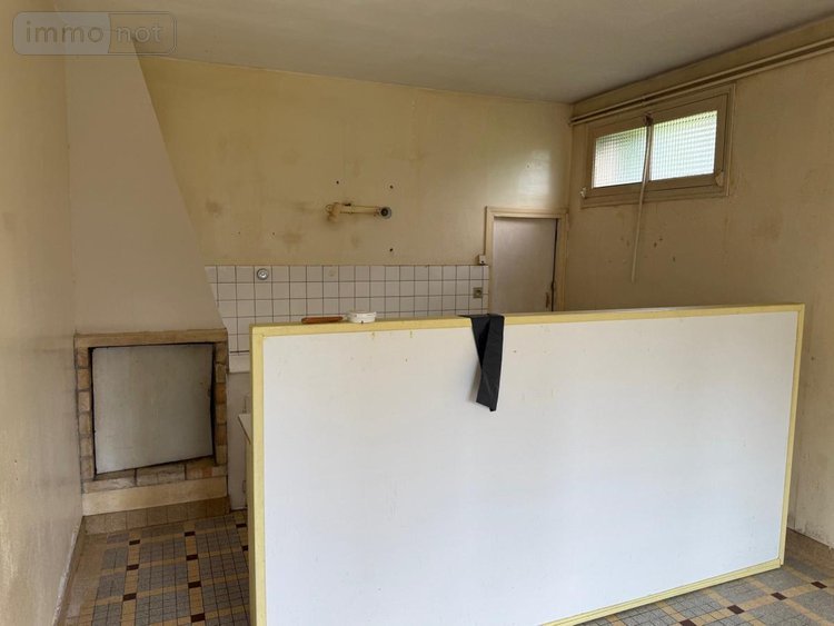 Maison a vendre Mortain-Bocage 50140 Manche 228 m2 9 pièces 148460 euros