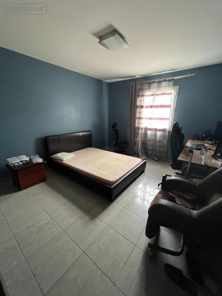 Maison a vendre Saint-Pierre 97410 Réunion 242 m2 8 pièces 468500 euros