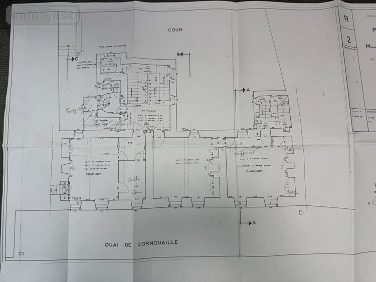 Maison a vendre Landerneau 29800 Finistère 380 m2  372300 euros