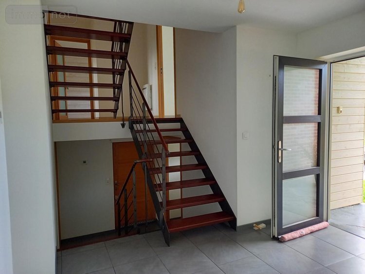 Location maison Colleret 59680 Nord 180 m2  1215 euros