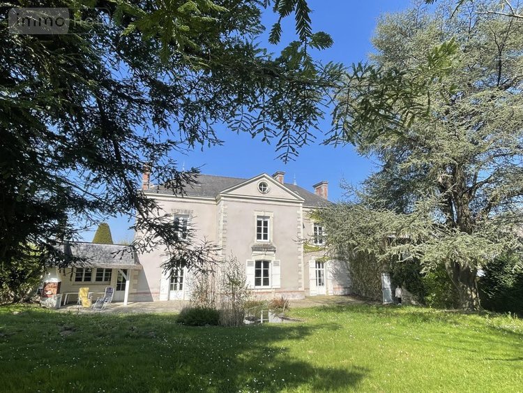 Maison a vendre Montrevault-sur-Èvre 49110 Maine-et-Loire 277 m2 16 pièces 391125 euros