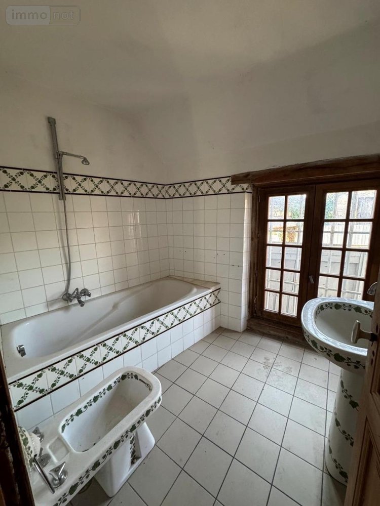 Maison a vendre Mareau-aux-Bois 45300 Loiret 220 m2 5 pièces 209300 euros