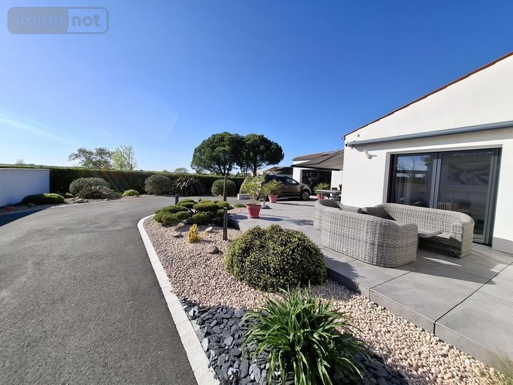 Maison a vendre Corme-Royal 17600 Charente-Maritime 140 m2 6 pièces 475000 euros