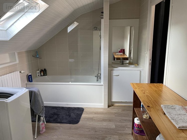 Immeuble a vendre Angers 49000 Maine-et-Loire 161 m2  593400 euros